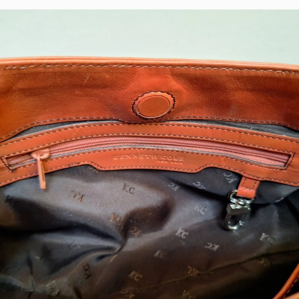 Vintage Kenneth Cole Leather Shoulder Bag Baguette Wide Strap Coral Pink